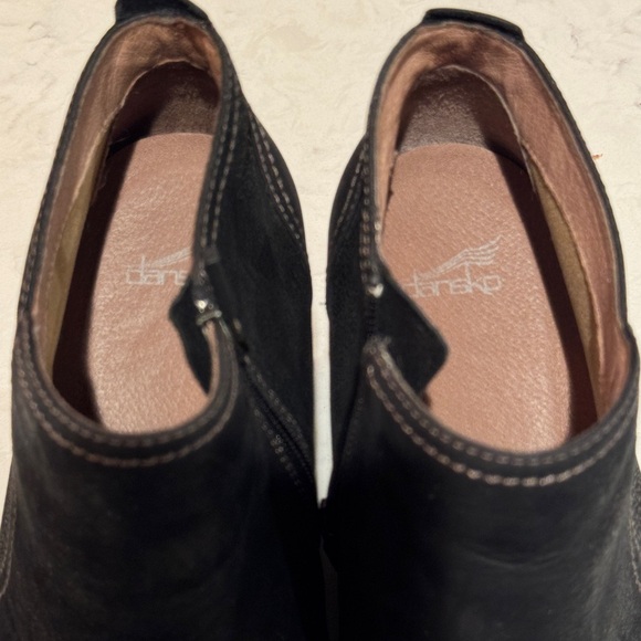 Dansko suede ankle boots - Picture 8 of 8